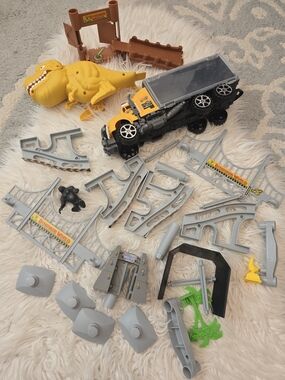 Yellow Dinosaur Rescue Truck Playset by Jurassic World